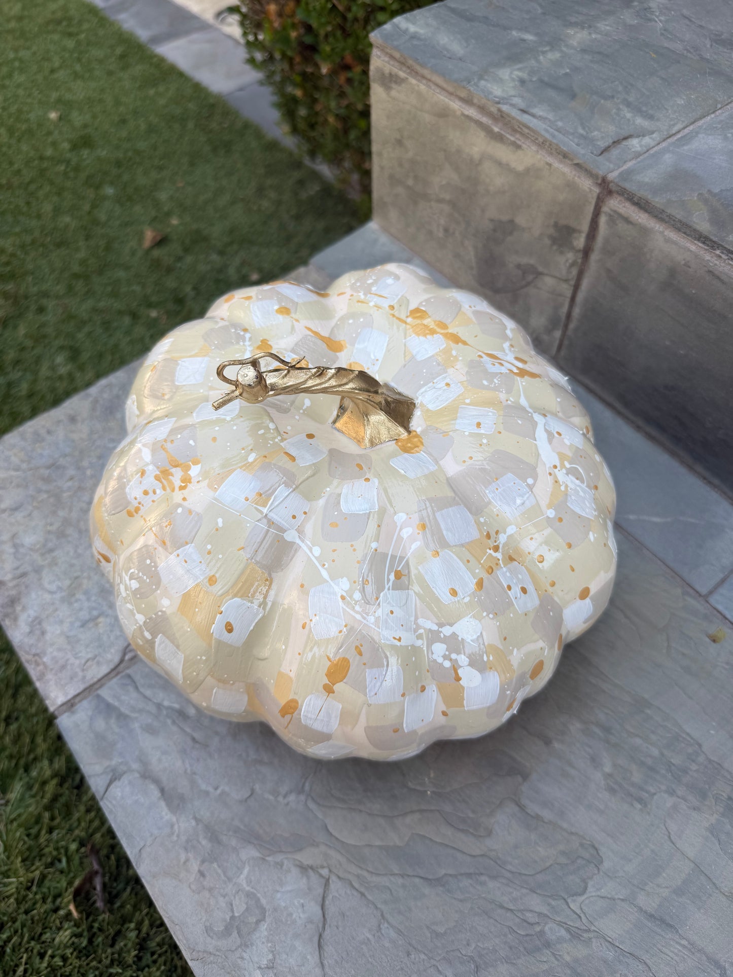 Large Wide Cream & Gold Pumpkin